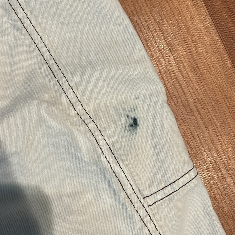 BDG Jeans - Picture 4 of 7